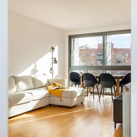 2br - 2bh Close To The Beach * Barcelona