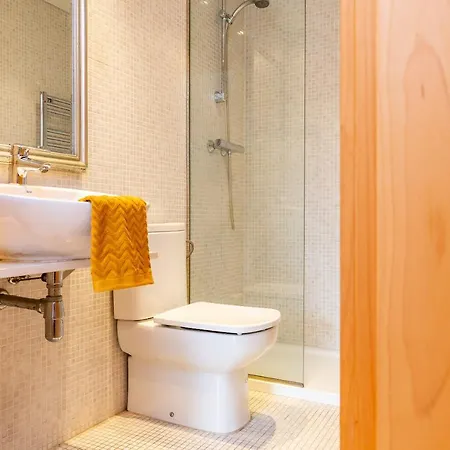 2br - 2bh Close To The Beach Apartment *