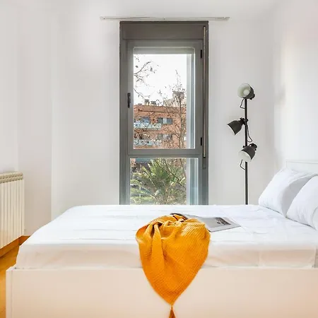 2br - 2bh Close To The Beach * Barcelona