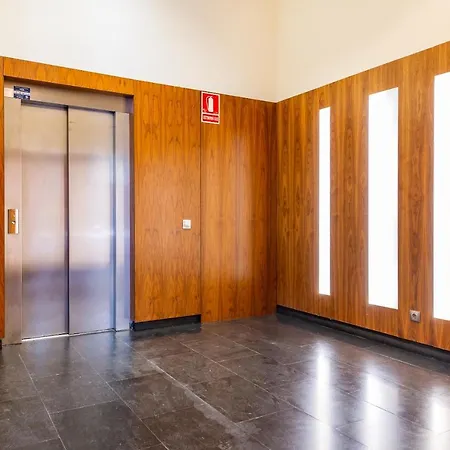 2br - 2bh Close To The Beach Barcelona