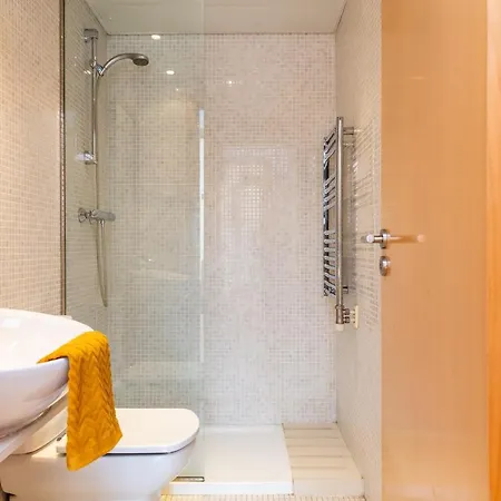 2br - 2bh Close To The Beach Barcelona