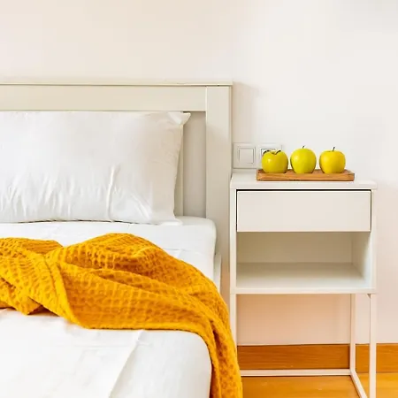 2br - 2bh Close To The Beach * Barcelona